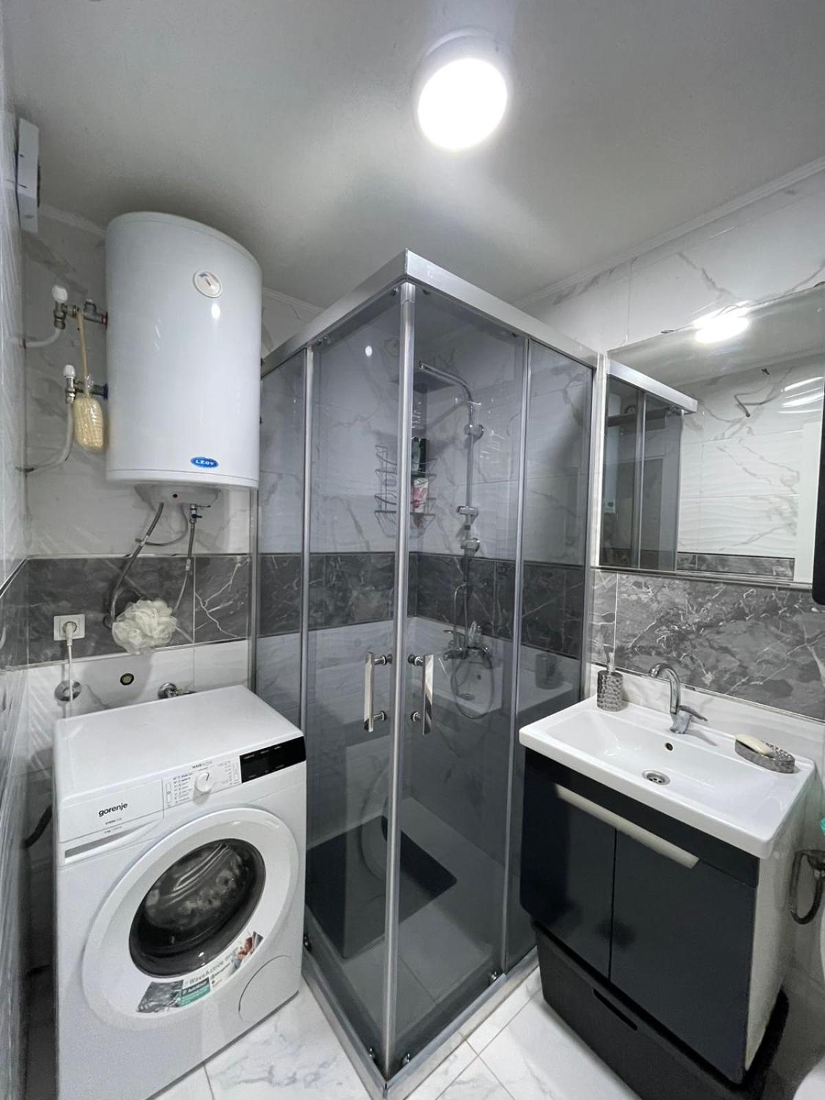 City View Apartment Скопье Экстерьер фото